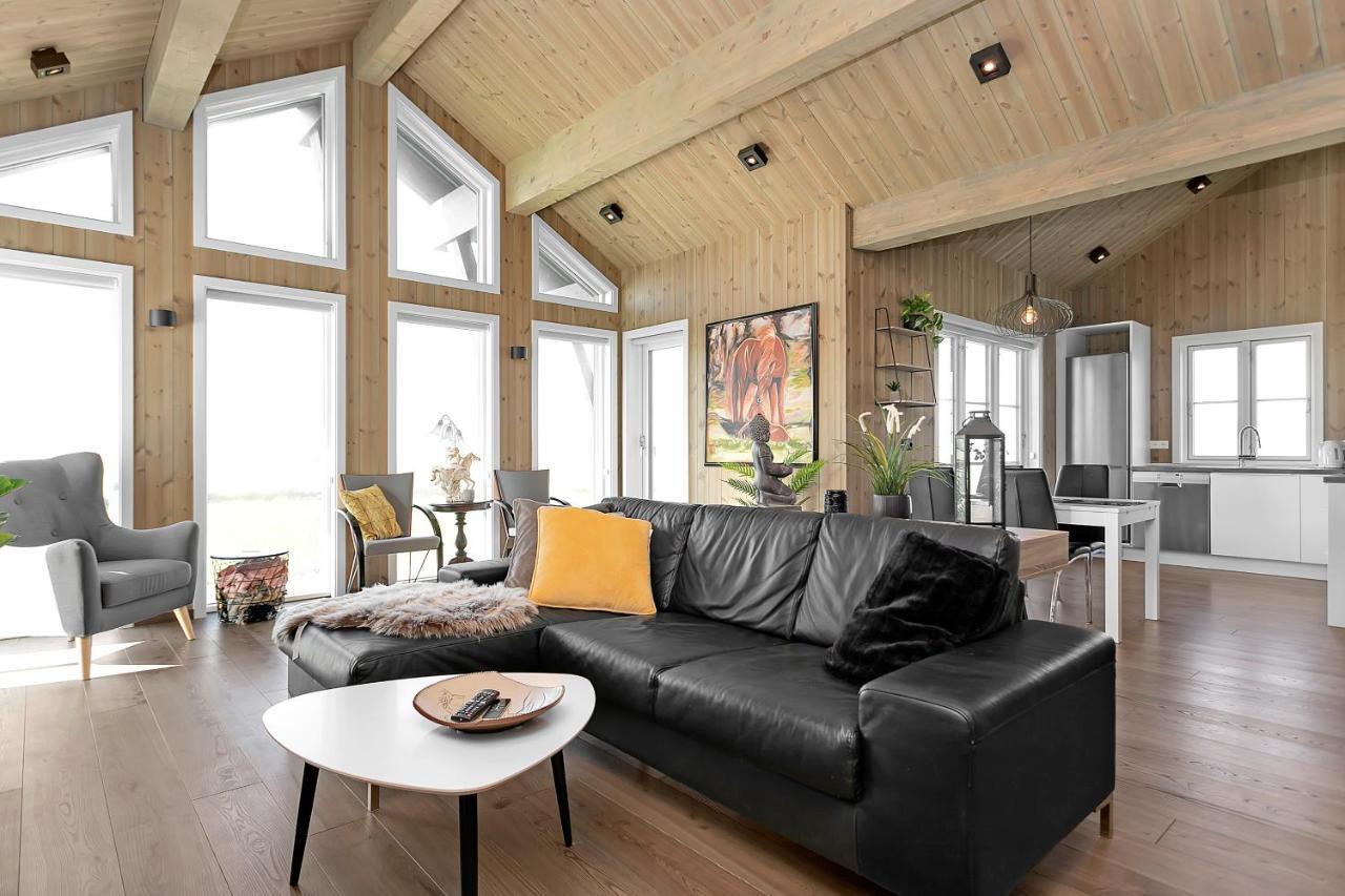 Luxury Country Cottage With 360° Mountain View Brautarholt Exterior photo
