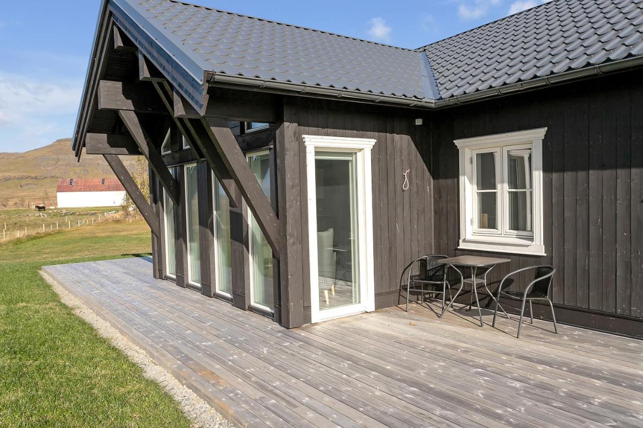 Luxury Country Cottage With 360° Mountain View Brautarholt Exterior photo